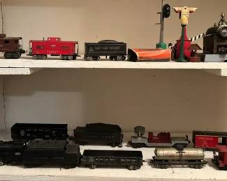 Vintage Lionel Trains, Tracks, Accessories