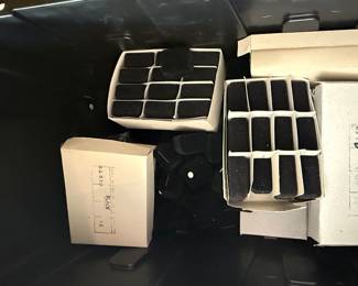 Velvet jewelry boxes $0.50 each!