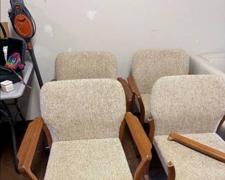 Mid Century Chairs $50 each ($25 for broken one) 