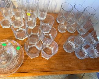 Various sets of water and cocktail glasses