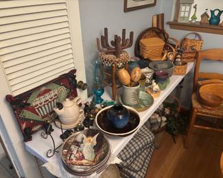 lotnice pottery and woodwork art