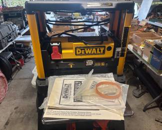 dewalt planer