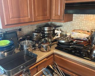like new cookware stainless heavy bottom pots and pans and more