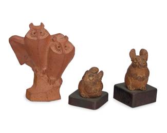 188 Betty Davenport Ford (b. 1924) Three miniature stoneware models of animals, late 20th/early 21st century Owls impressed with artist's chop mark: BDF Comprising an owl group and two rodents raised on wood plinths 3 pieces Owls: 4.375" H 3.625" W x 1.875" D; Shortest overall: 2.25" H x 1.875" W x 2.125" D Estimate: $400 - $600