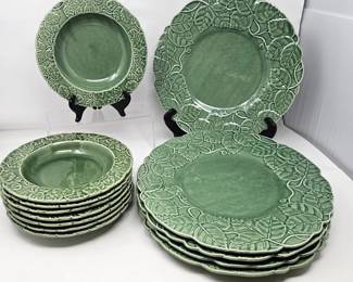 Pier 1 Imports Green Embossed Leaf Dinnerware Set Plates & Bowls 13 Pc Majolica Style