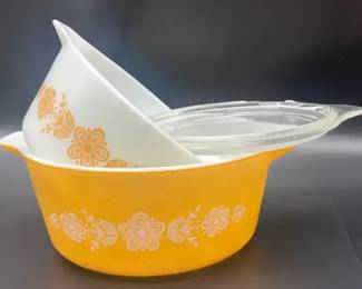 Vintage Pyrex Butterfly Gold Cinderella Mixing Bowl  Covered Dish