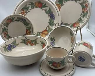 Epoch Wholesome Stoneware Dinner Ware Set