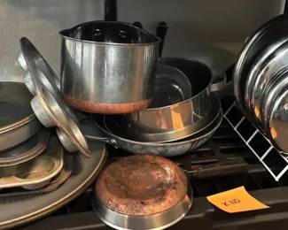 Mixed Cookware  Bakeware Lot  Pots, Pans, Muffin Tins, Kitchen Items