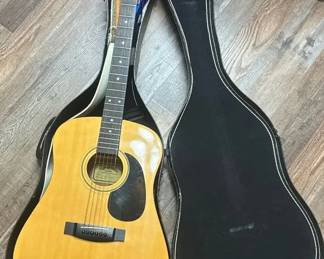 003 Jasmine by Takamine Studio Series Model #JS441 Guitar