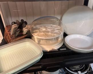 Kitchen Knives, Tupperware Storage Pie Pan Lot