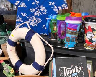 DISNEY CUPS