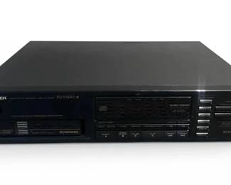 Pioneer MultiPlay Compact Disc Player