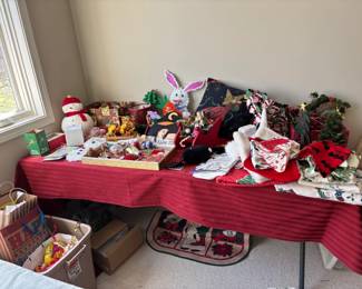 Vintage Christmas/Holiday decor