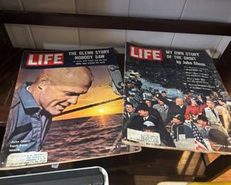 Vintage LIFE Magazines
