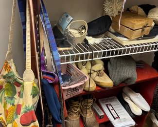 Women's clothing and accesories