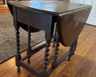 Gate Leg Table