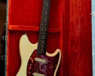 1960s FENDER Duo Sonic 2