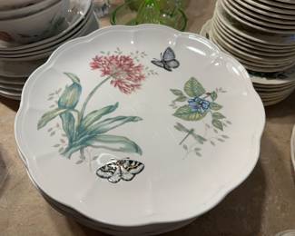Lenox Butterfly Meadows dishes 