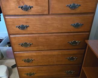 Chest of drawers