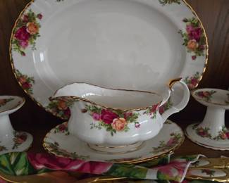 Royal Albert Old Country Roses China