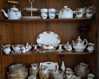 Royal Albert Old Country Roses China