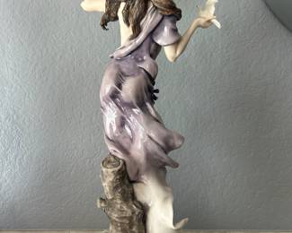 Daphne Giuseppe Armani