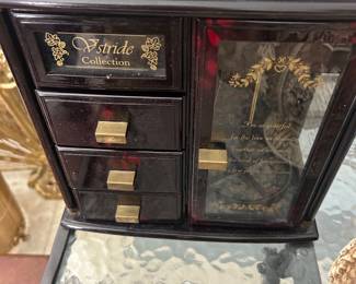 Vstride Music Box