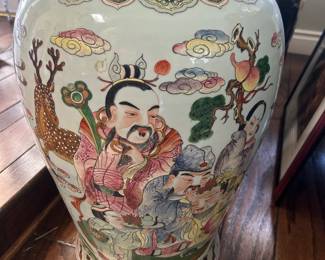 Chinese Hand painted Antique Vase 