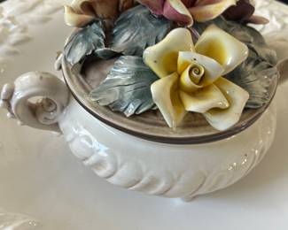 Capodimonte Centerpiece