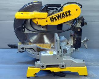 DeWalt 10" Miter Saw Model DW716