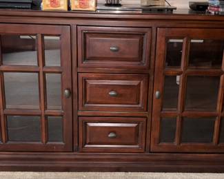Tradional Style Media/ TV Cabinet