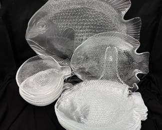 Fish-Shaped Glass Platter and Plate Set