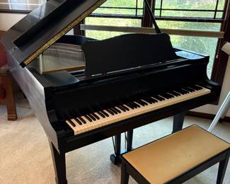 Yamaha Baby Grand Piano