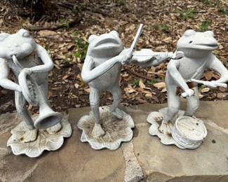 Frog Band Yard Art