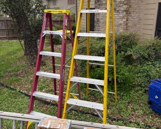 Step and Extension Ladders