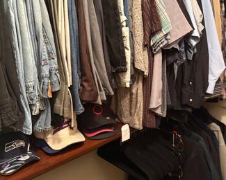 Men's Clothing Sizes M-L