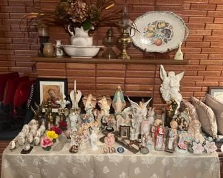 Eggs, angels, religious 