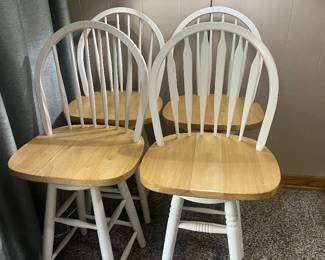 Swivel counter stools