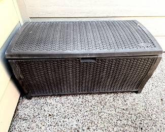 Outdoor wicker storage bin