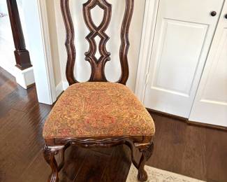 6 dining chairs with openwork seat back