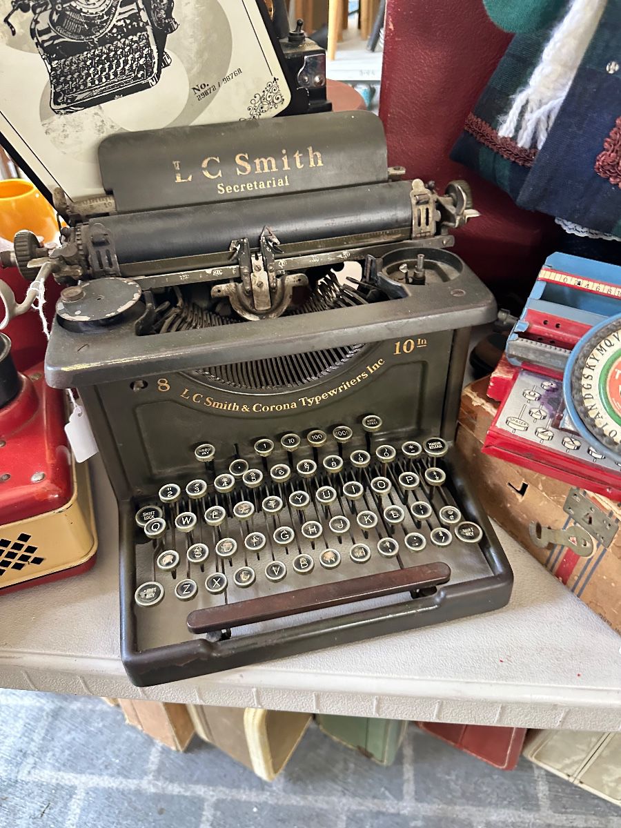 L c smith typewriter 