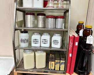 Milk glass and uranium glass shakers