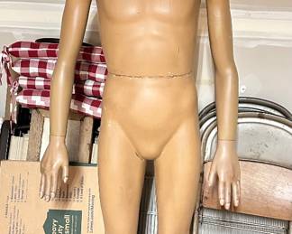 Male mannequin