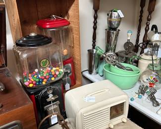 More gumball machines