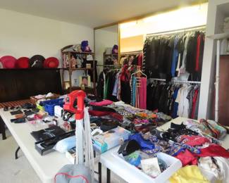 Bedroom, ladies clothing large and medium sizes.
