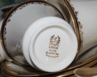 Large dinner set by Lenox "Eclipse"