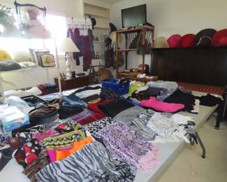 Bedroom, ladies clothing large and medium sizes.