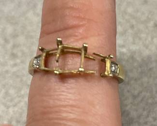 10. Karat gold ring.