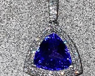 Huge Tanzanite, diamond and platinum necklace