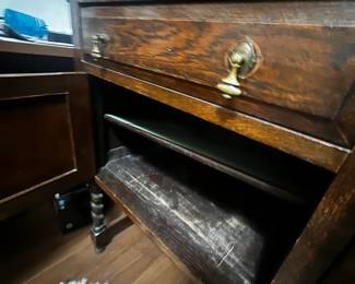 NICE BRASS HARDWARE...